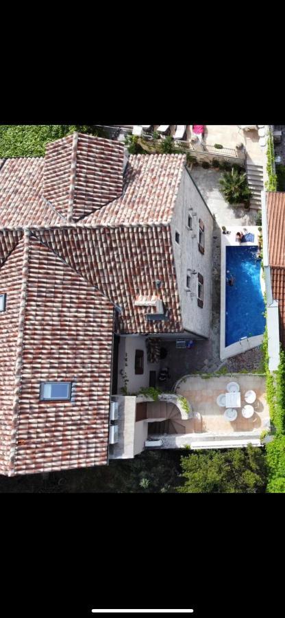 Villa Luxury Stone On The Sea With Private Pool And View Kotor Zewnętrze zdjęcie
