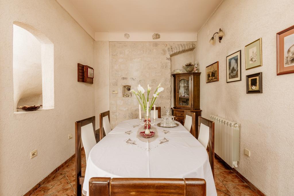 Villa Luxury Stone On The Sea With Private Pool And View Kotor Zewnętrze zdjęcie