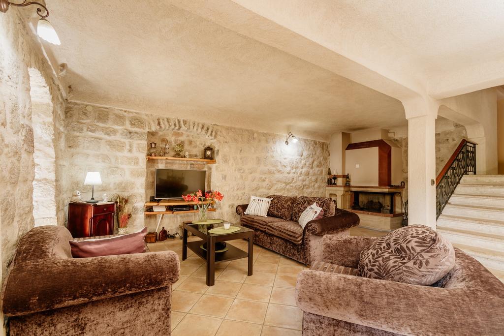 Villa Luxury Stone On The Sea With Private Pool And View Kotor Zewnętrze zdjęcie